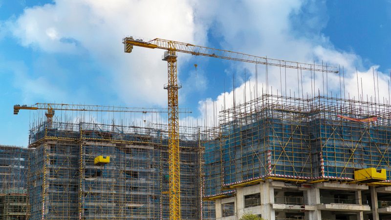 建筑施工总承包流程及步骤详解：从立项到交付的关键环节